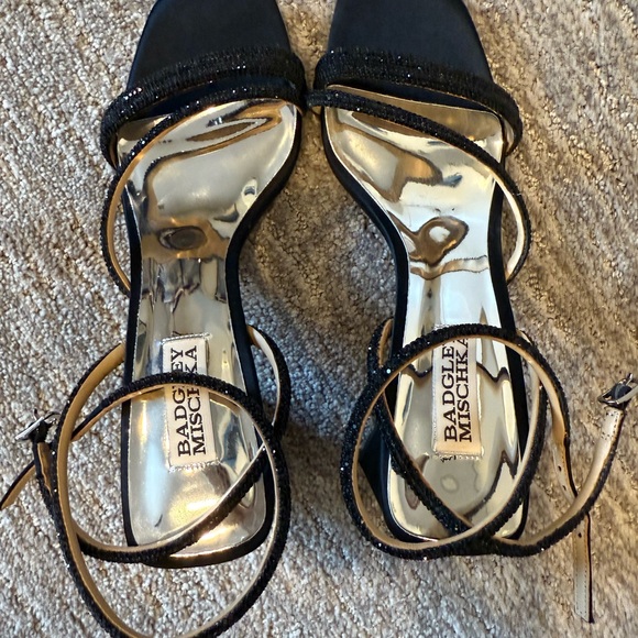 Badgley Mischka black block heels, size 7 - Picture 2 of 4